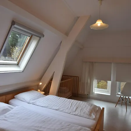 Near Beach, Cleaning Included Feriehus *